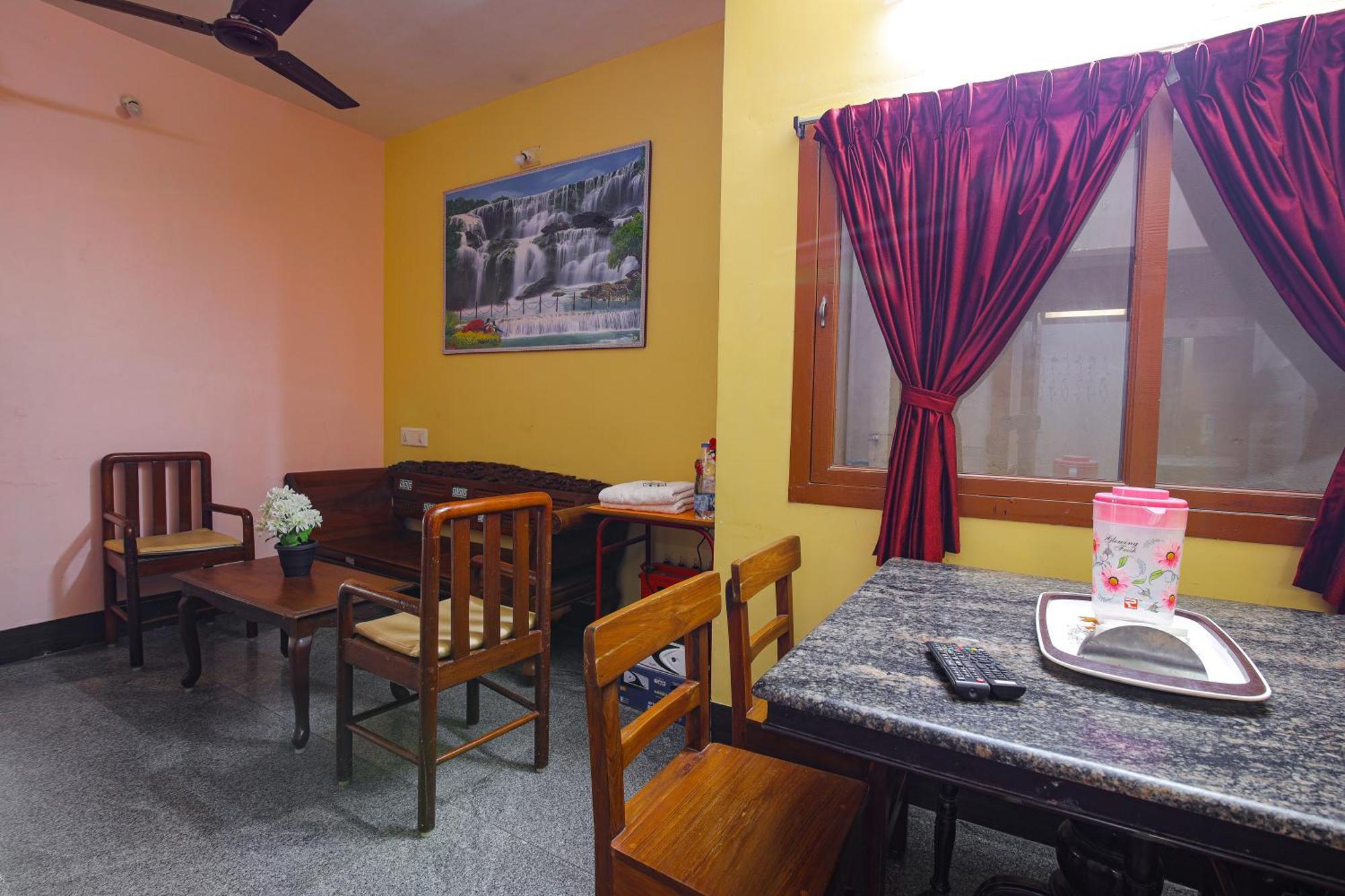 蓬蒂切里 Manora Residency酒店 外观 照片